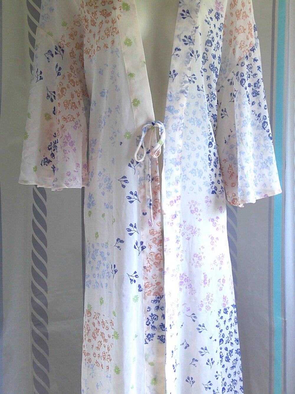 NWT "Wild Fable" Multicolor Semi-Sheer Floral ROBE Bell Sleeves Woman O/S